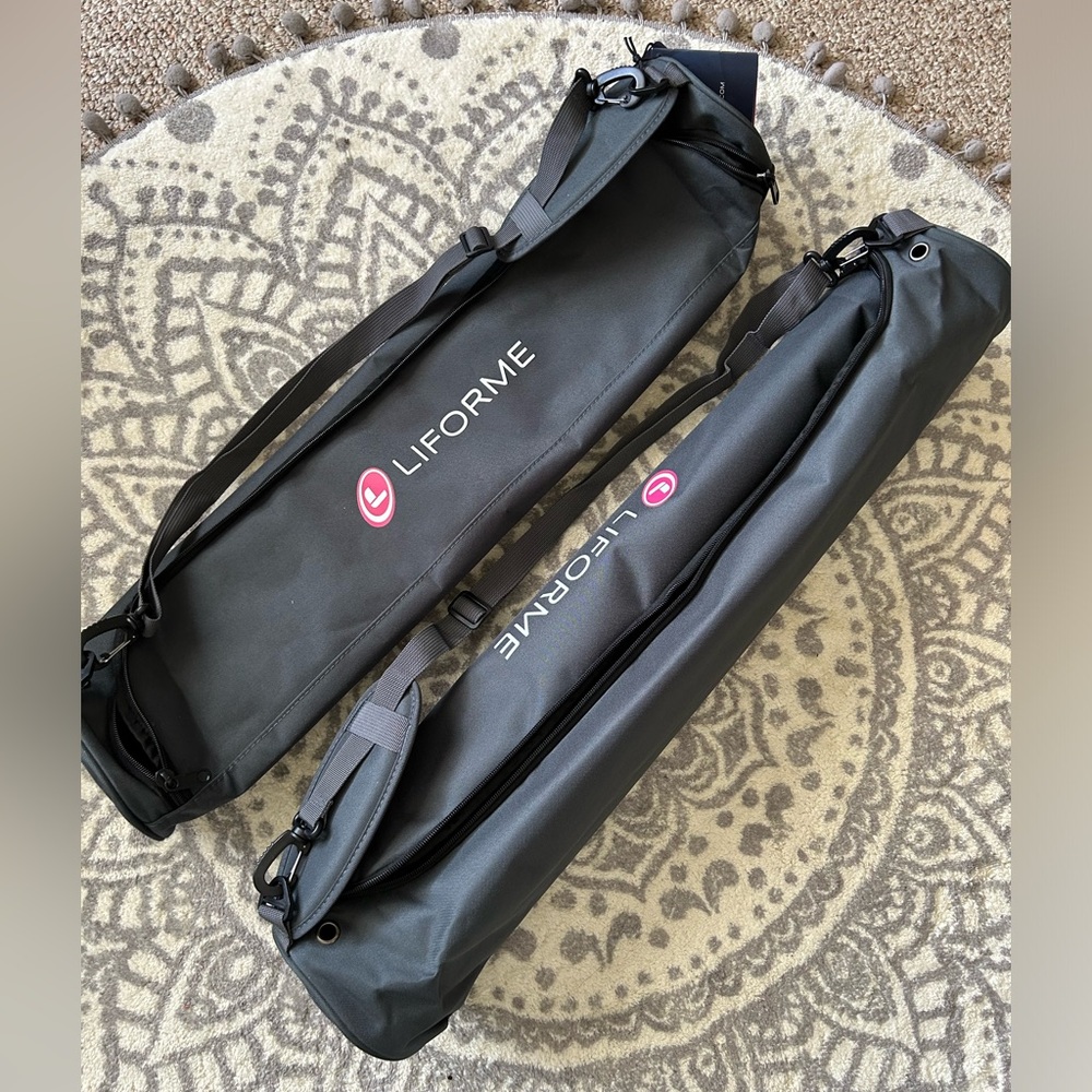 NWOT Brand new Liforme yoga mat carrying bag